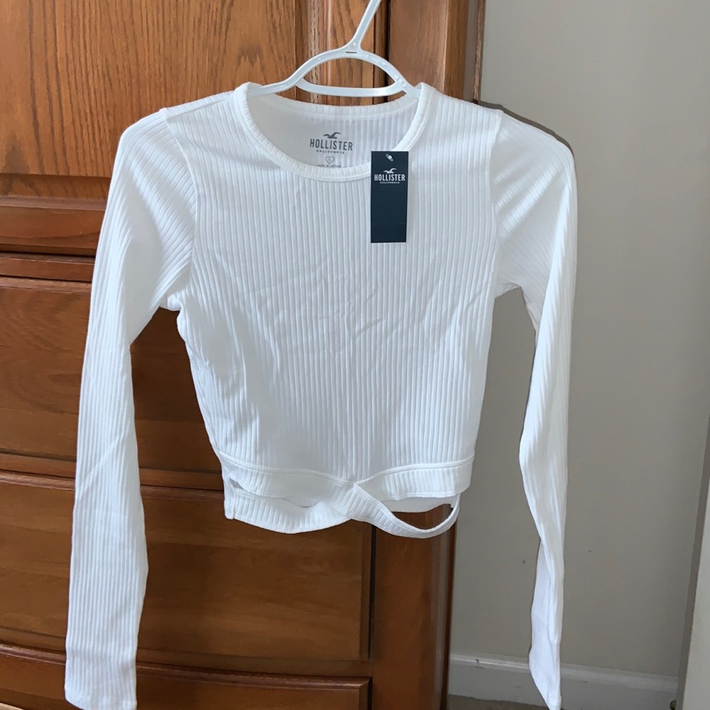 Hollister Crop Top NWT